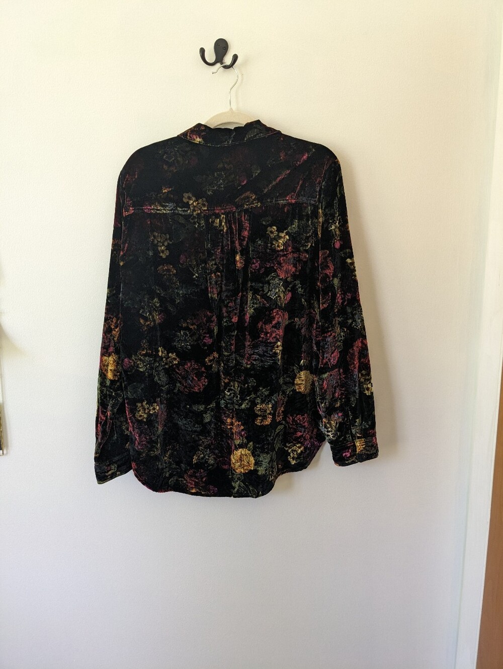 Anthropologie Pilcro Dark Floral Velvet Button Up Shirt - Picture 3 of 4
